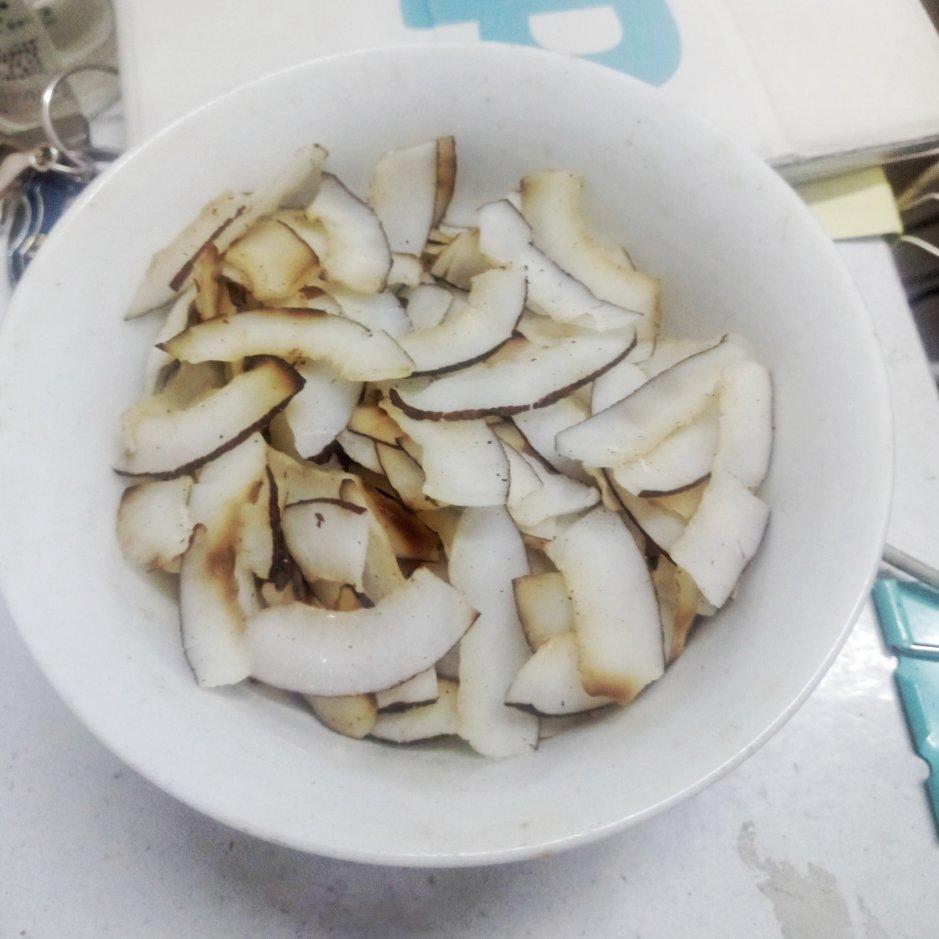 香甜椰子片（超简单又好吃）