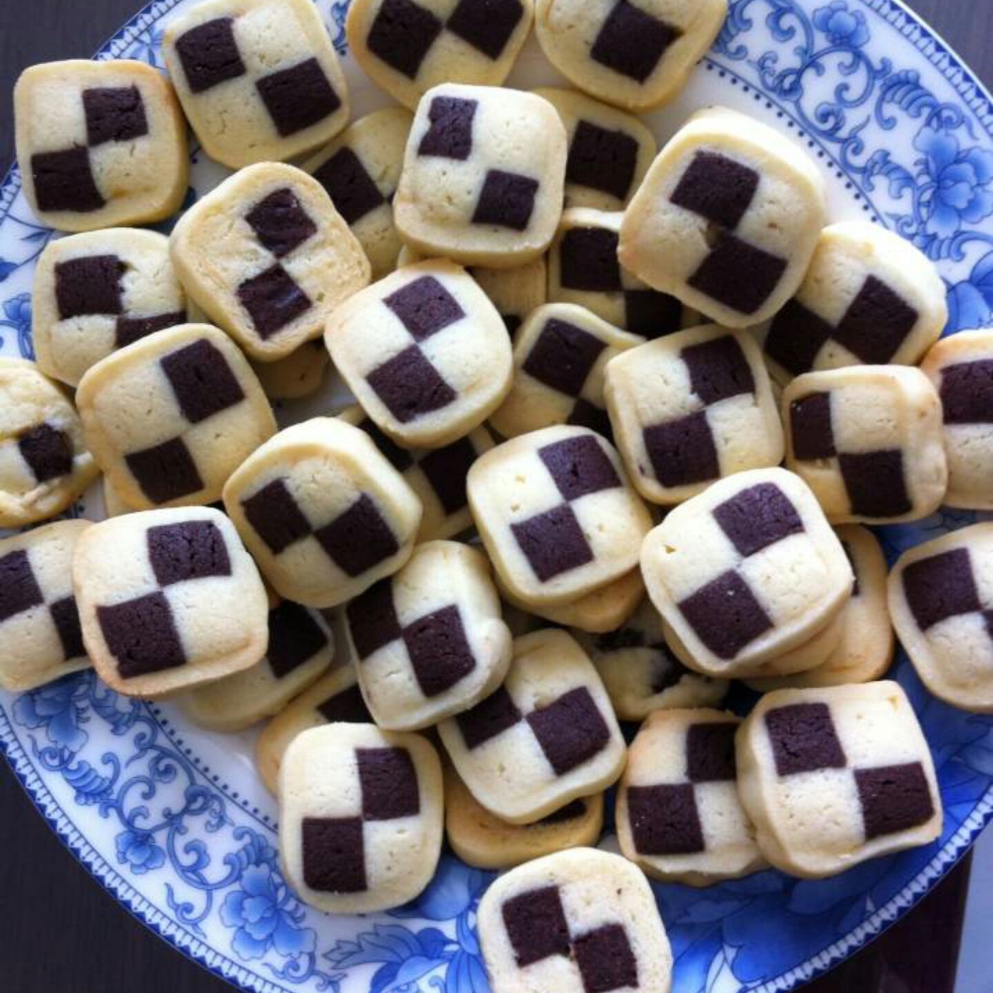 双色小棋格饼干