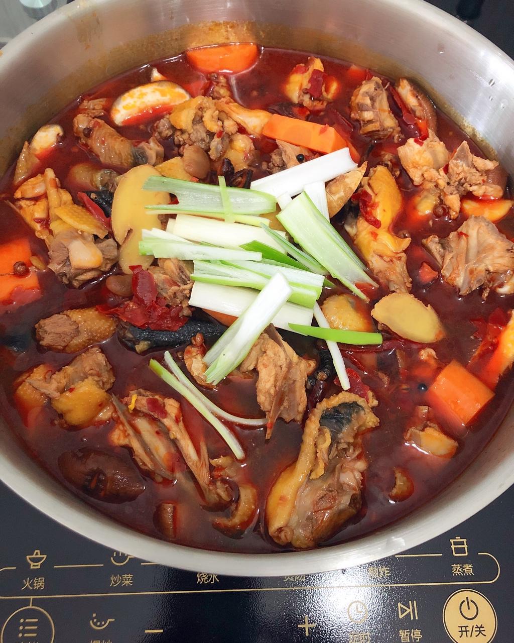 一颗大毛桃做的火锅鸡