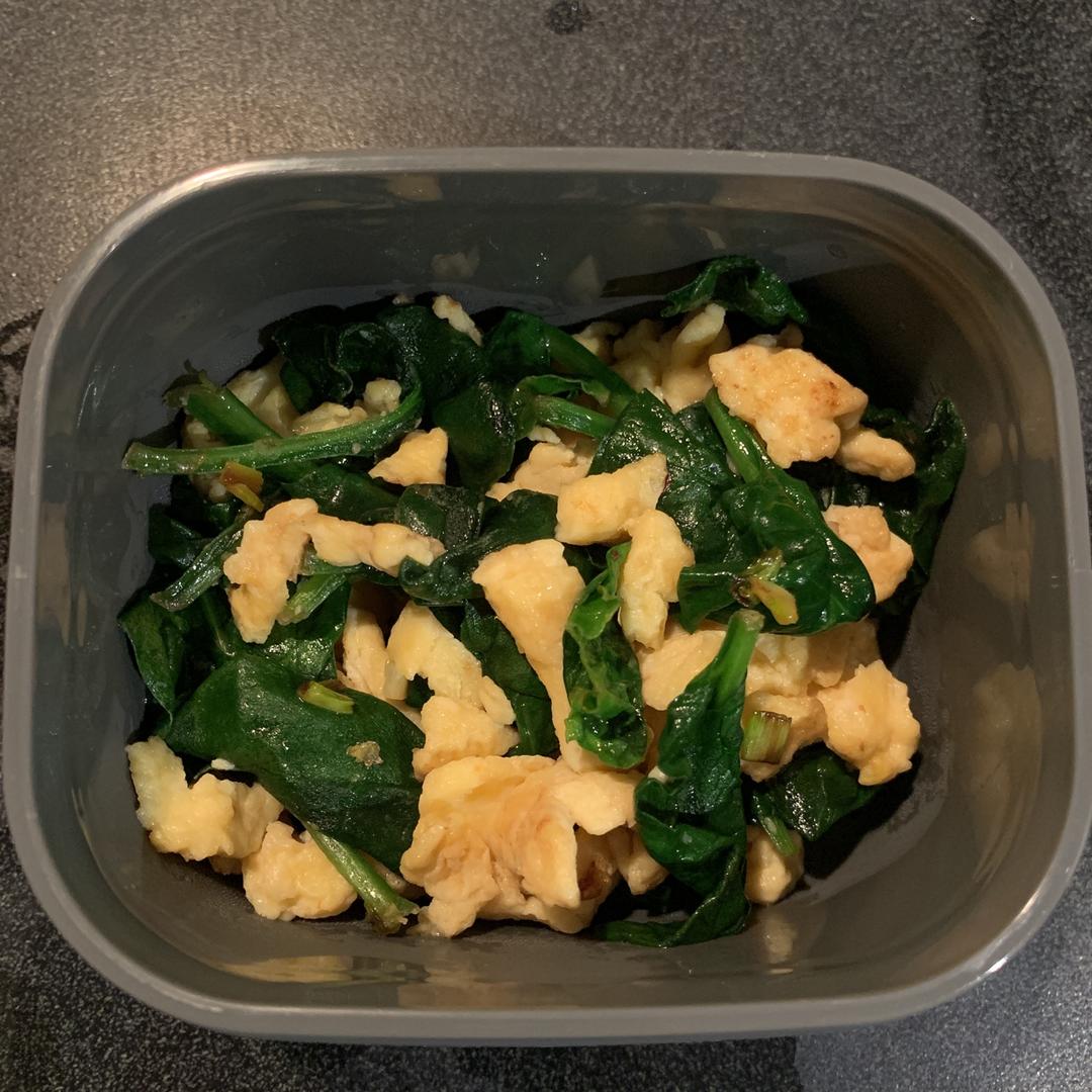 菠菜炒鸡蛋