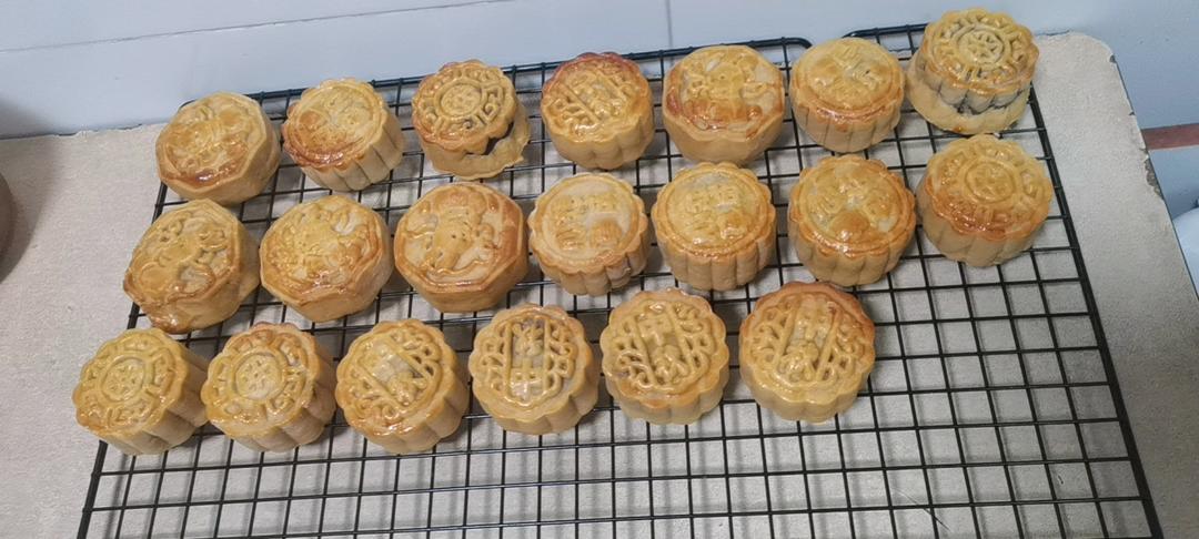 【终极版广式月饼配方】表皮油亮的秘诀！