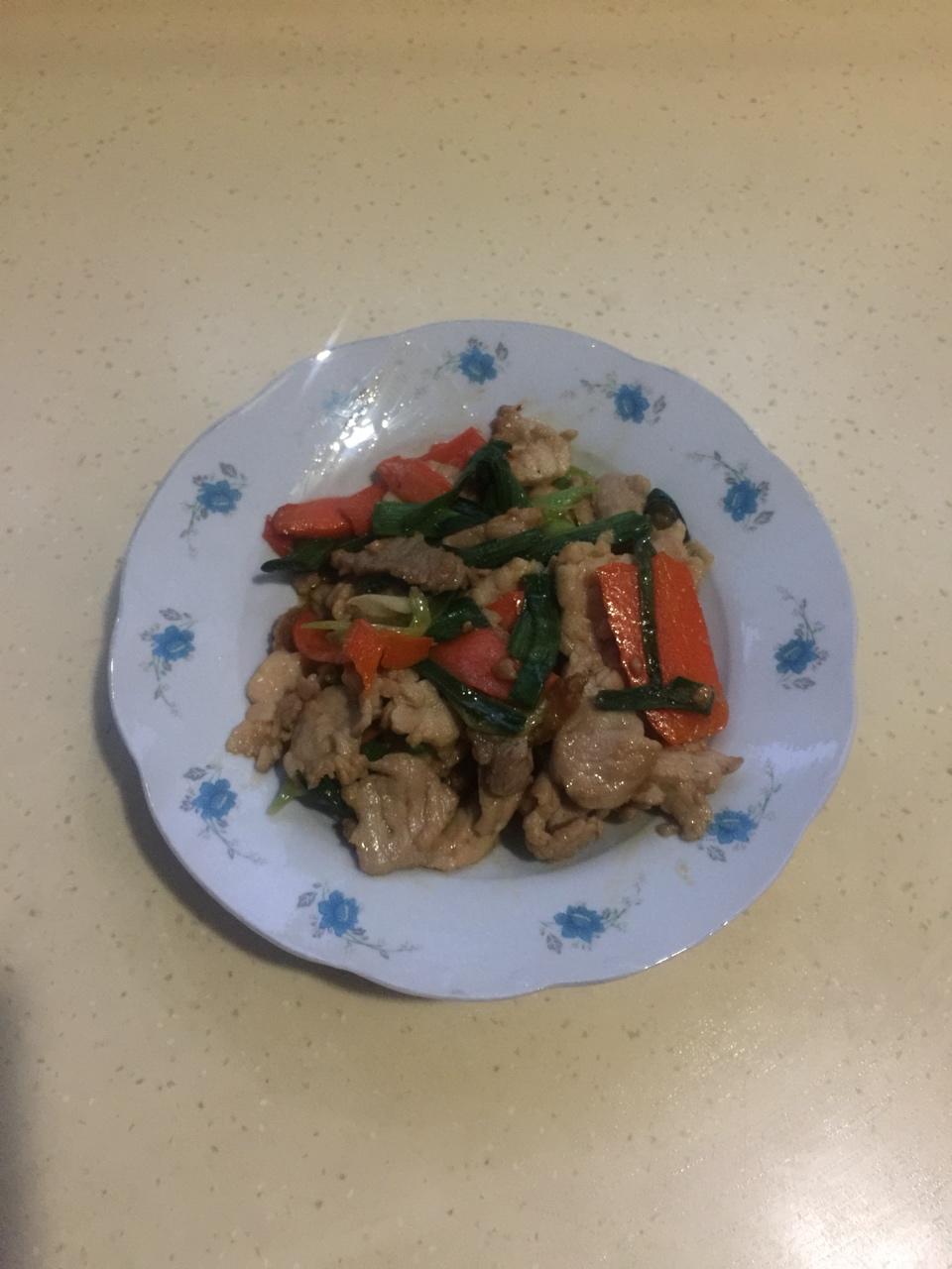 胡萝卜炒肉