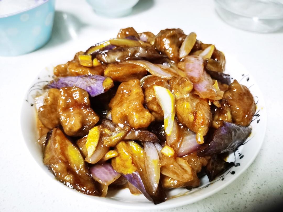 溜肉段烧茄子（东北硬菜呀哈哈）