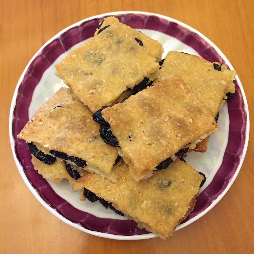 葡萄干夹心饼干