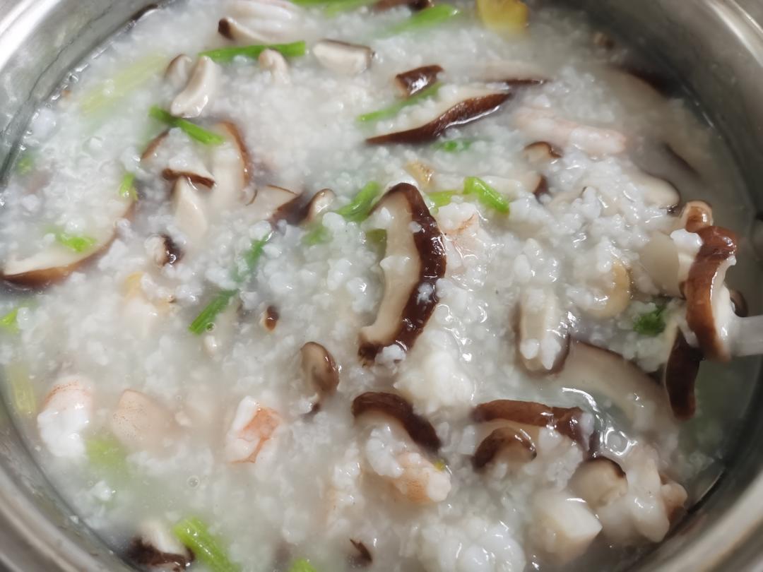 鲍鱼海鲜粥