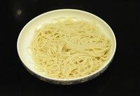 清宫五色面 (Five-color Noodles Served with Three Sauces)的做法 步骤3