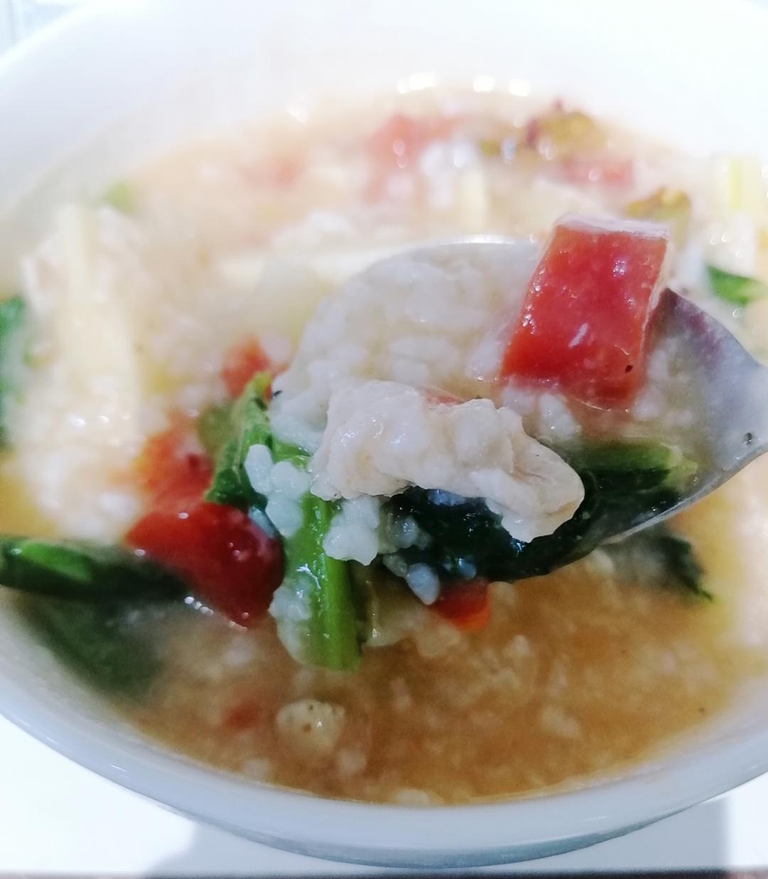 小美版番茄胡萝卜炖饭的做法