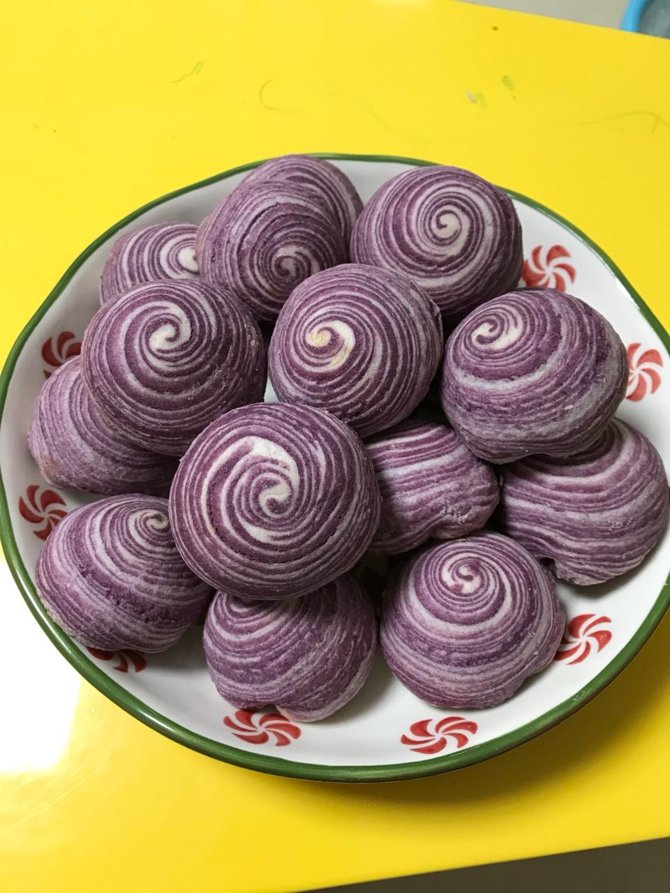 kariszhuo做的[香兰世家]掌心里的爱--紫薯蛋黄酥