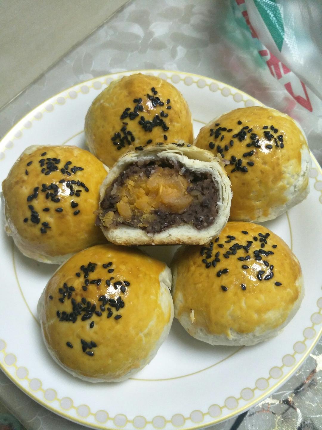 红豆酥皮月饼