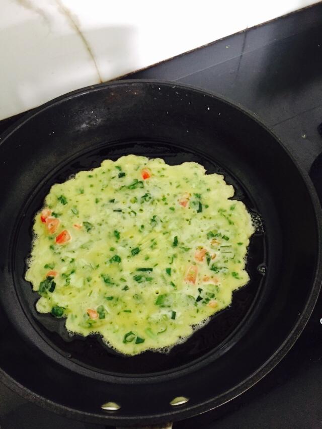 快手鸡蛋饼～～十分钟早餐！