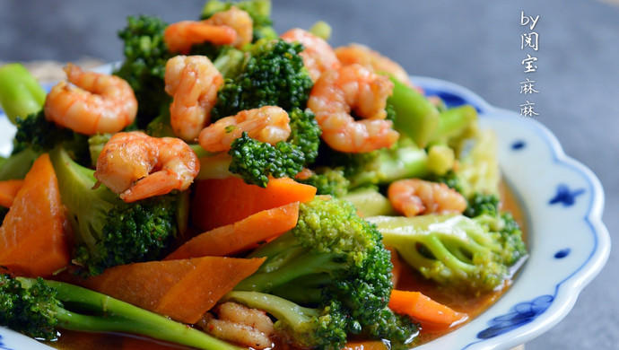 虾仁炒西兰花的做法