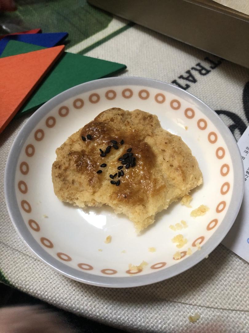 轻轻一按就碎掉的原味桃酥（不输猪油版）