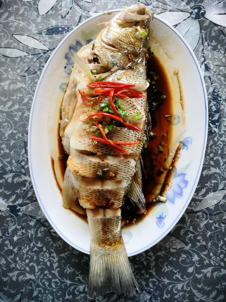 清蒸鲈鱼
