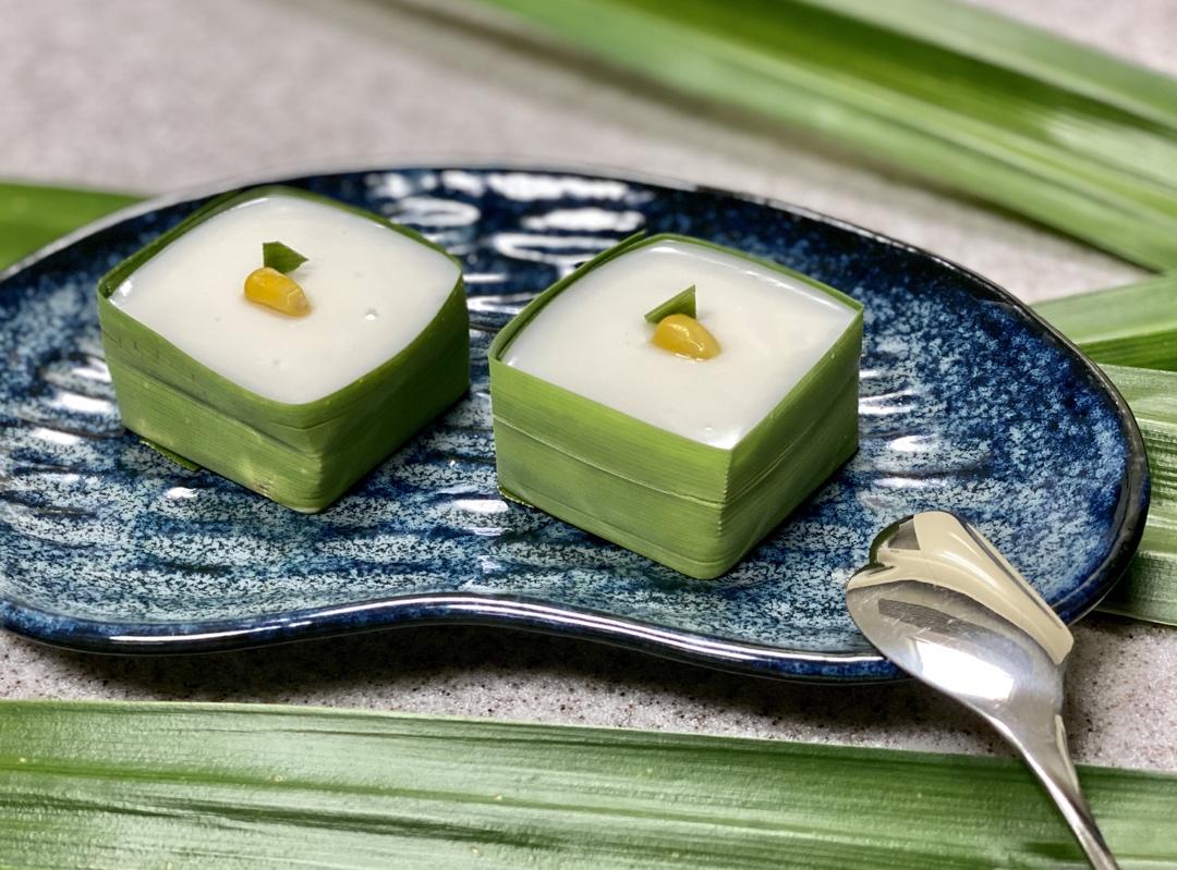 泰国椰汁西米糕- 有详细班兰盒子折叠方法（原创）