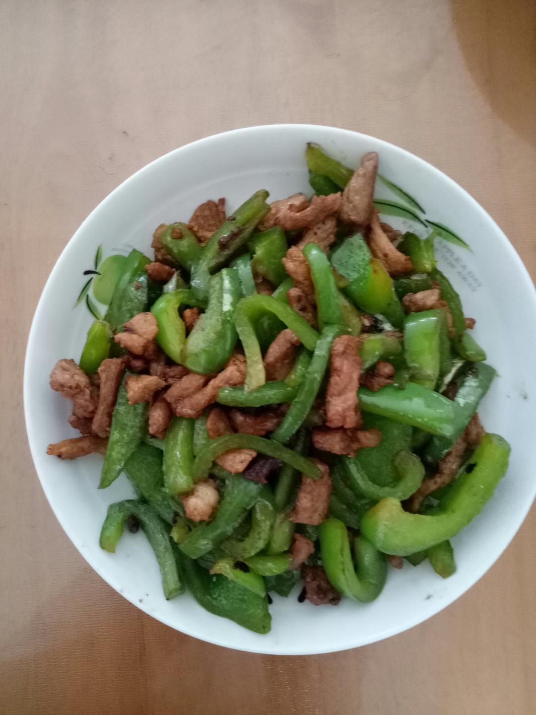 青椒炒肉丝