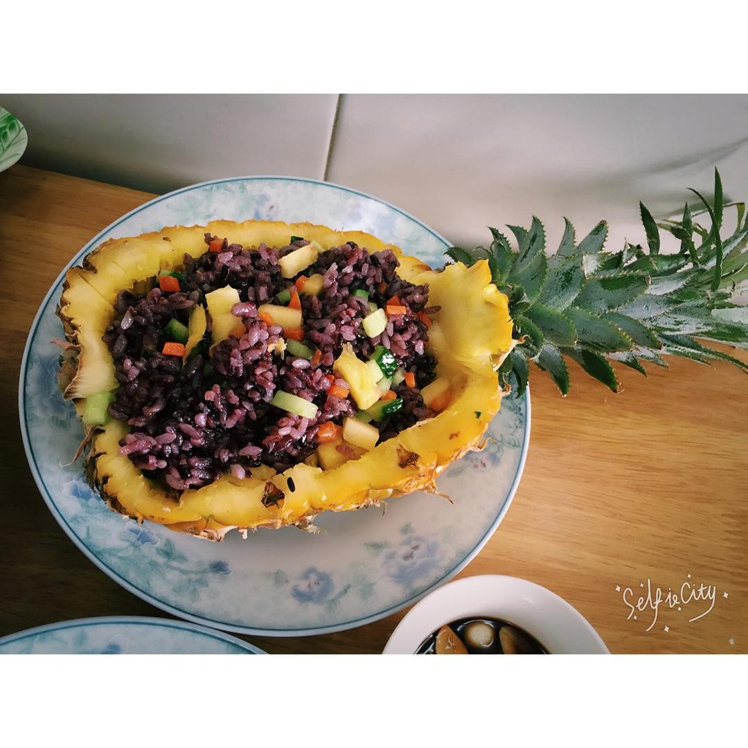 菠萝炒饭