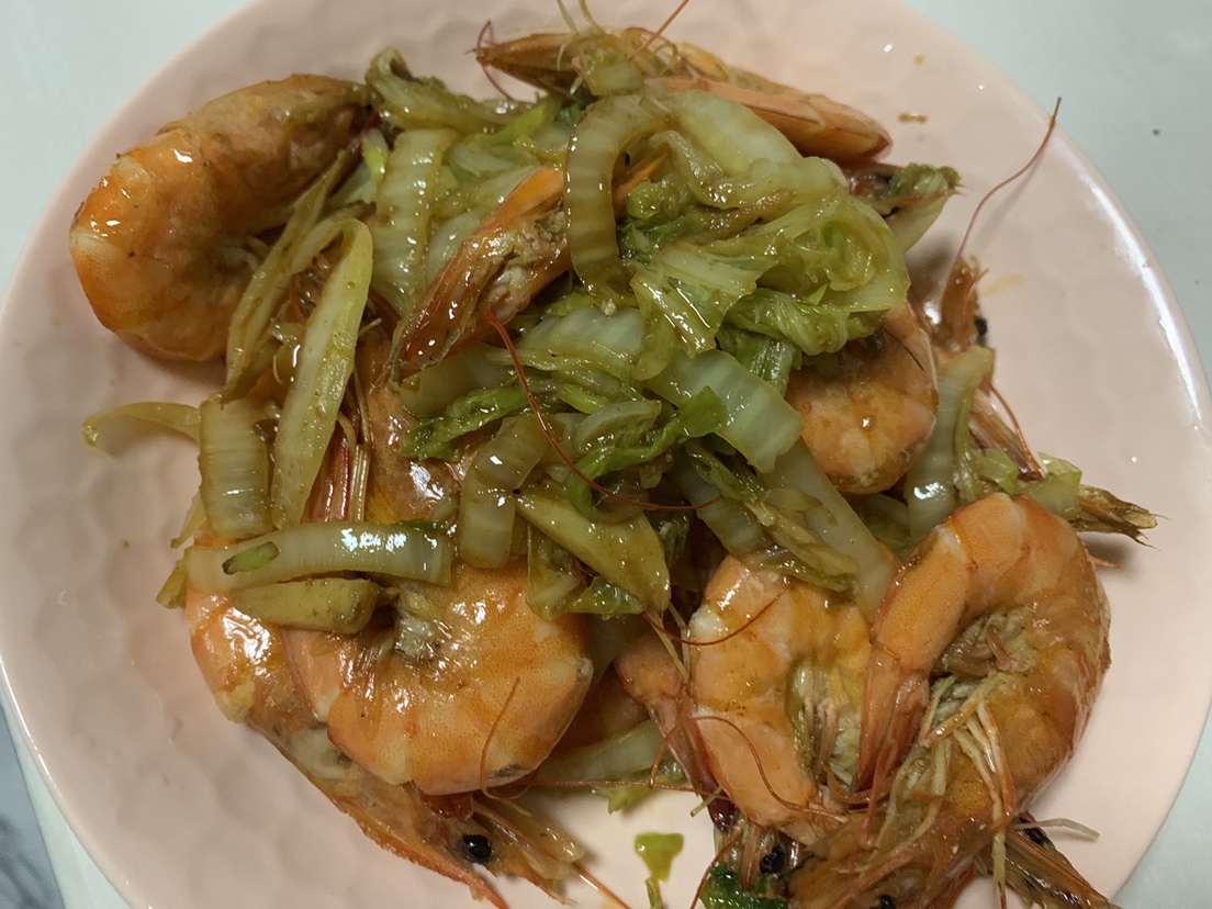 大虾🍤炒白菜的做法