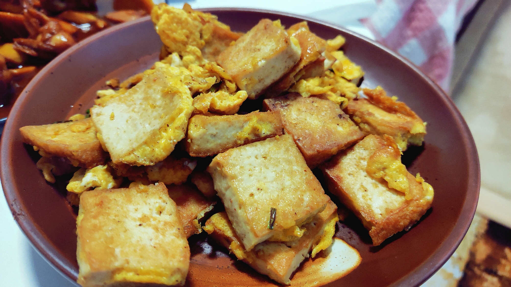 豆腐煎鸡蛋的做法
