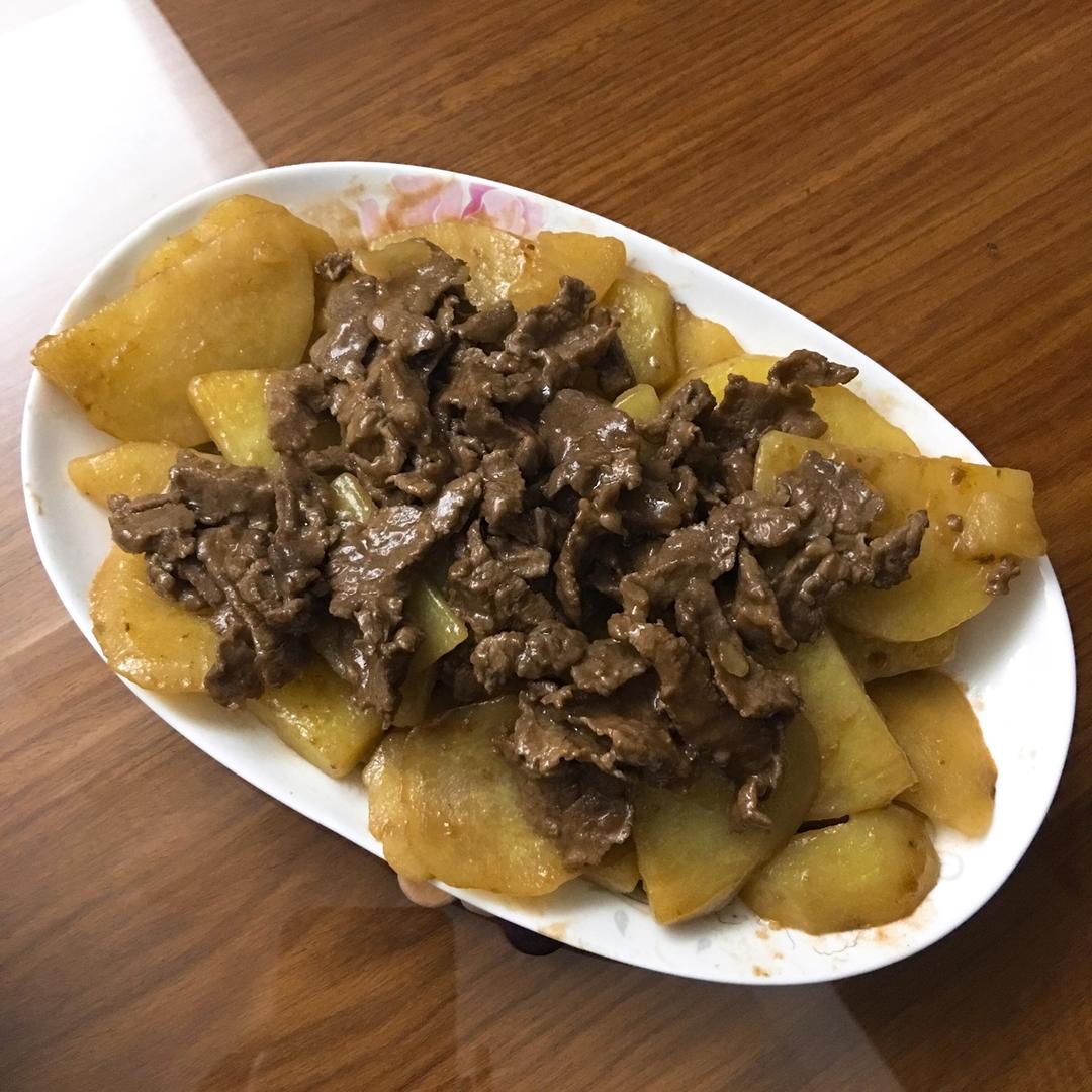 土豆炒牛肉