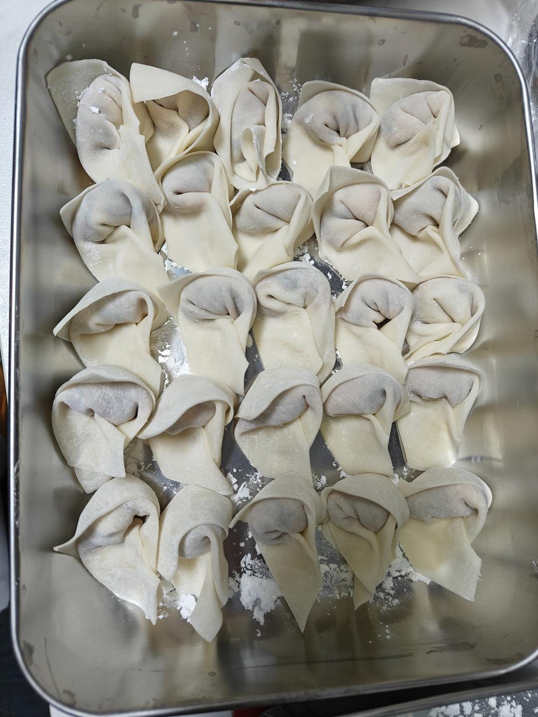 虾仁猪肉木耳玉米馄饨