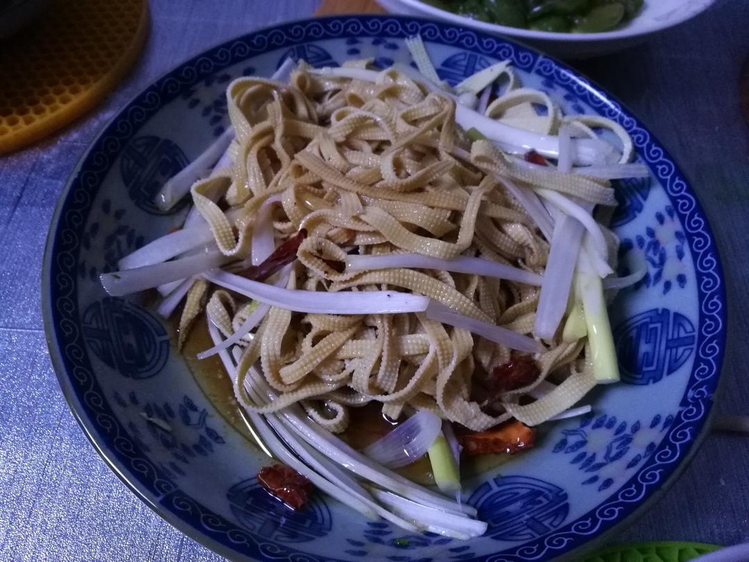 葱油豆腐皮