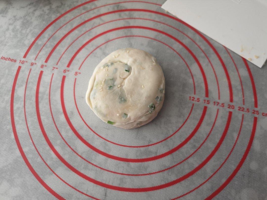 葱油饼-自己做薄脆酥香层层分明且一点儿都不油
