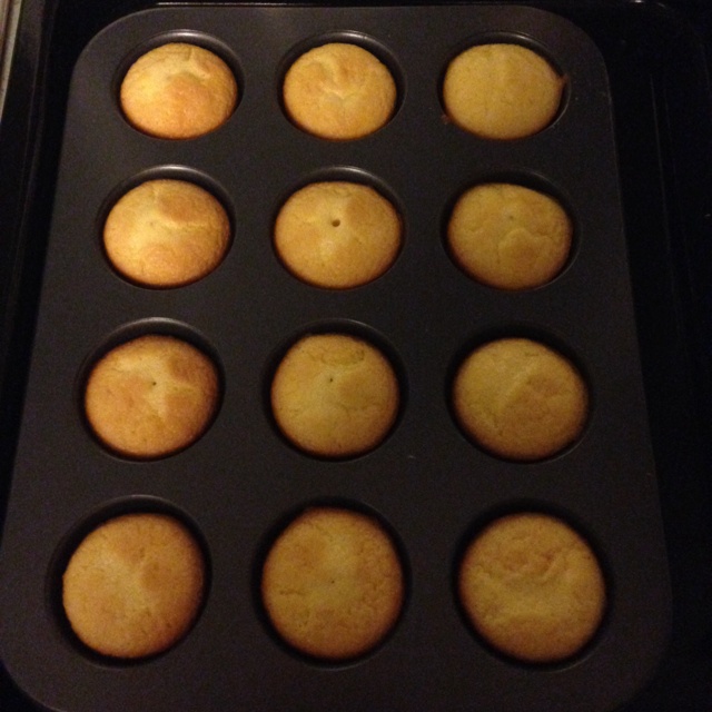 奶香迷你蛋糕仔