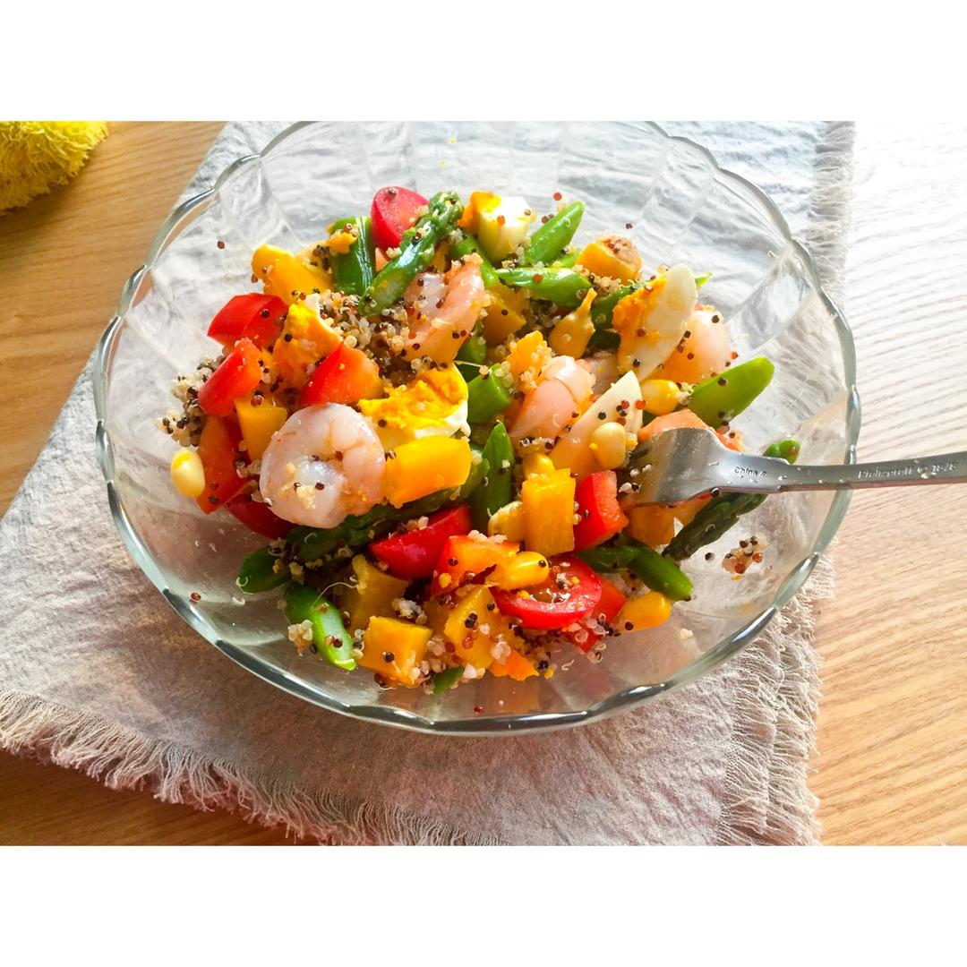 【减脂小厨房】芦笋虾仁藜麦沙拉