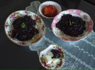 韩式炸酱面