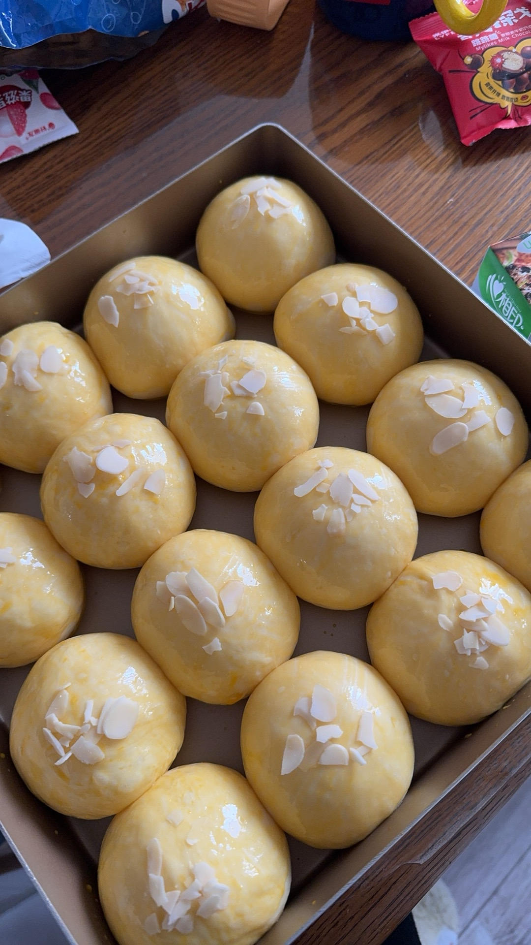 小美淡奶油餐包