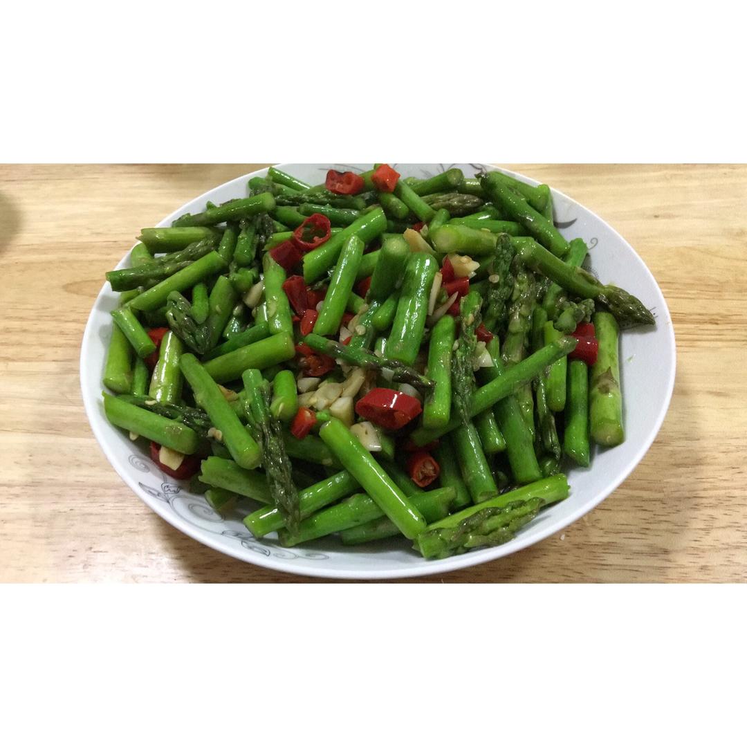 鲜味油淋芦笋