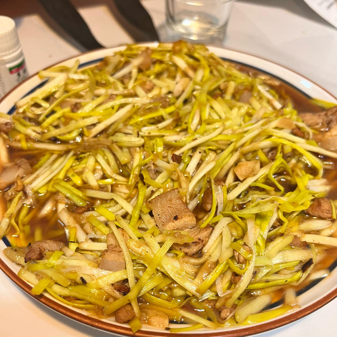 5分钟快手下饭菜#番茄炒茄子🍅番茄家族