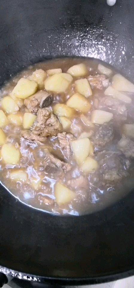 排骨炖土豆（家常版）