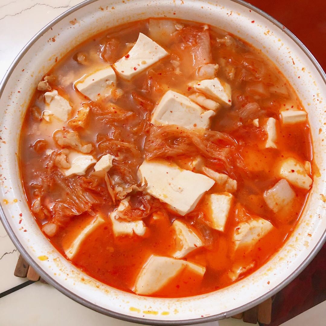 辣白菜豆腐汤