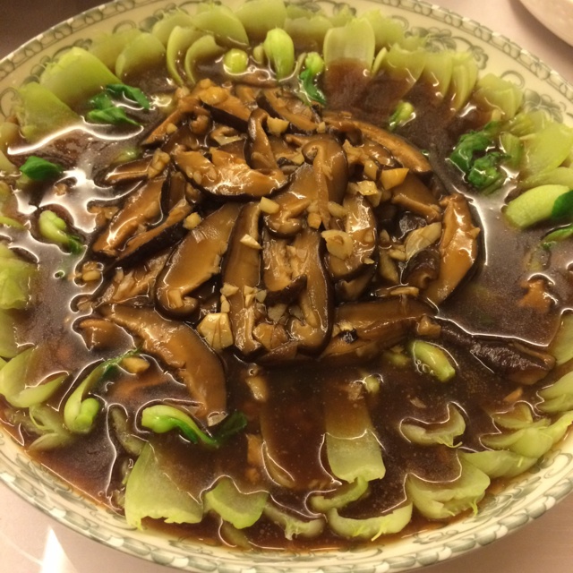 老丁的私房菜-香菇炒油菜