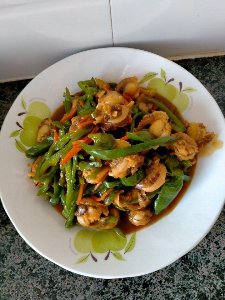 拌米饭賊好吃——扇贝肉炒辣椒