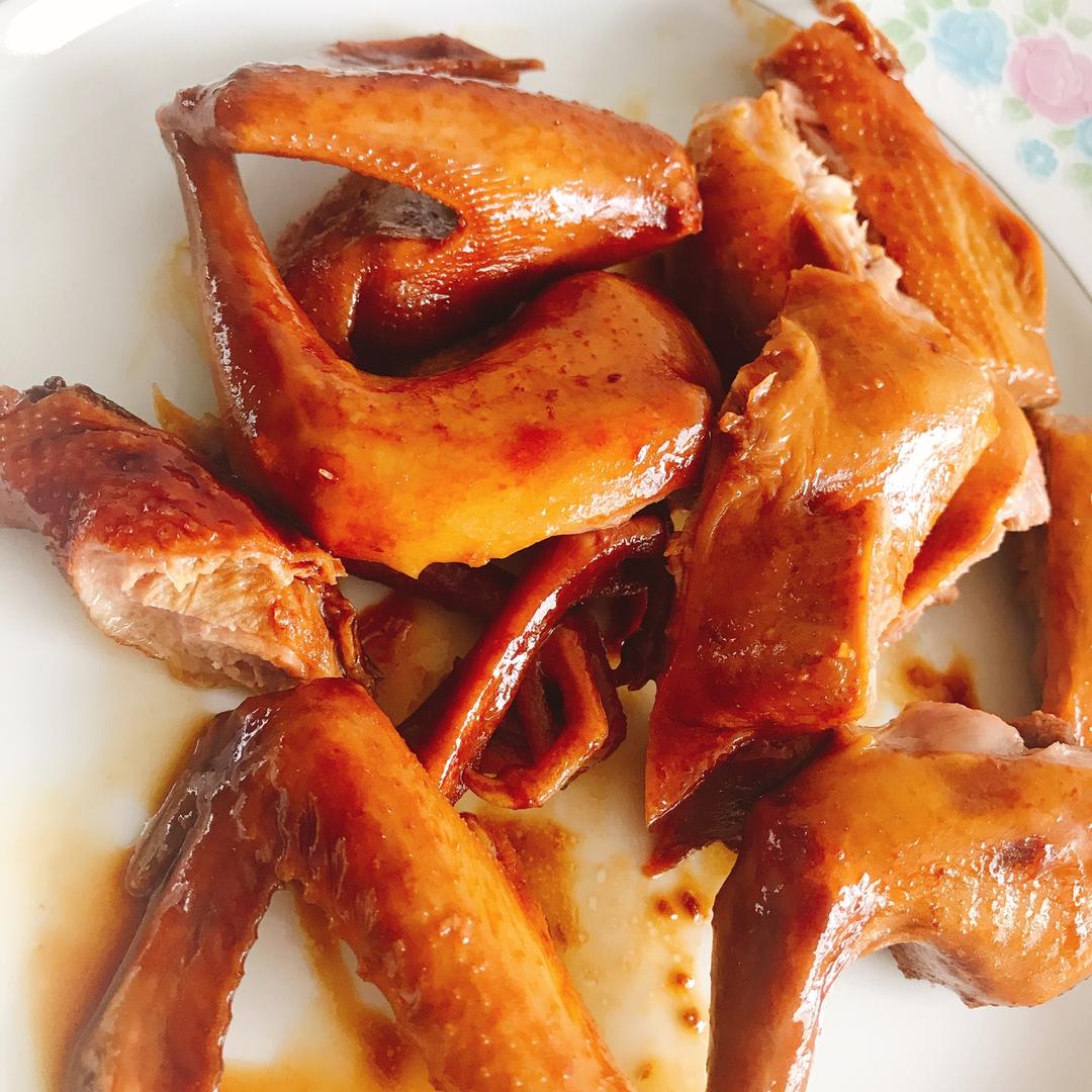 lois徐肉肉做的豉油皇乳鸽