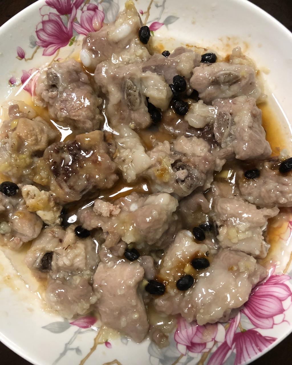 广式蒸排骨比美酒楼厨房