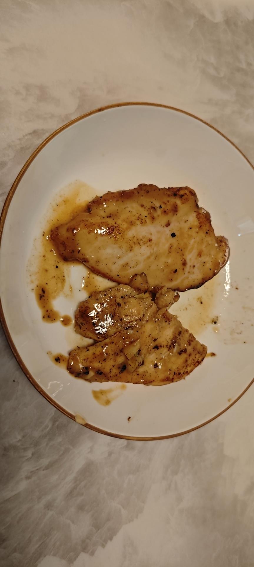 【嫩煎鸡胸肉】