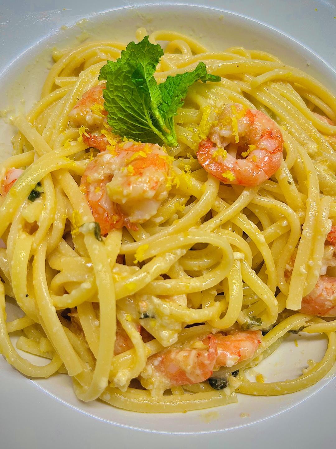 夏日宝藏虾仁柠檬意面Pasta linguine al limone