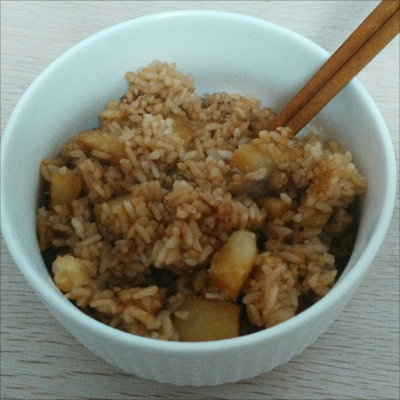 土豆焖饭