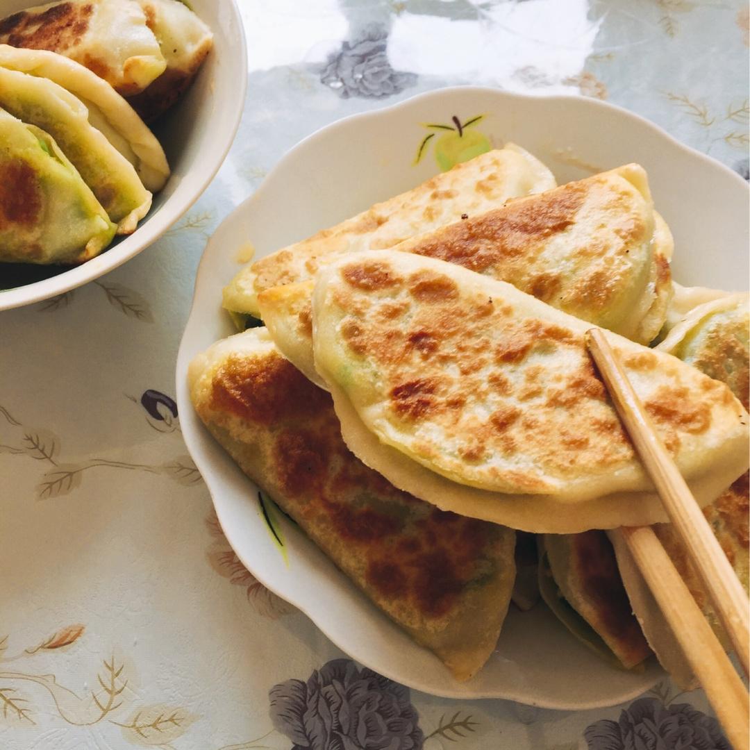 快手韭菜盒子（附花边盒子做法）