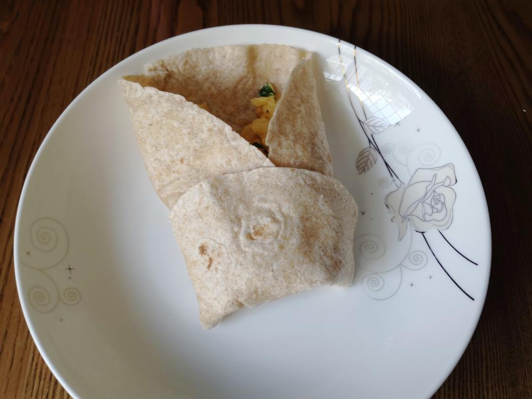 营养早餐之炒蛋卷饼🌮的做法