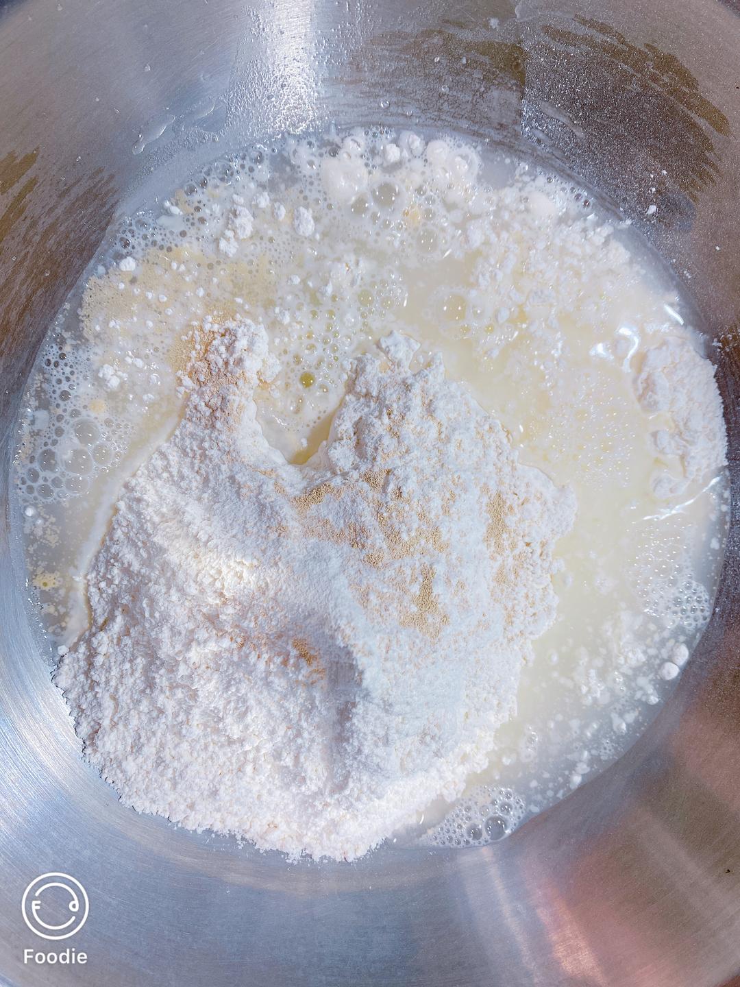 纯奶手撕吐司的做法 步骤1