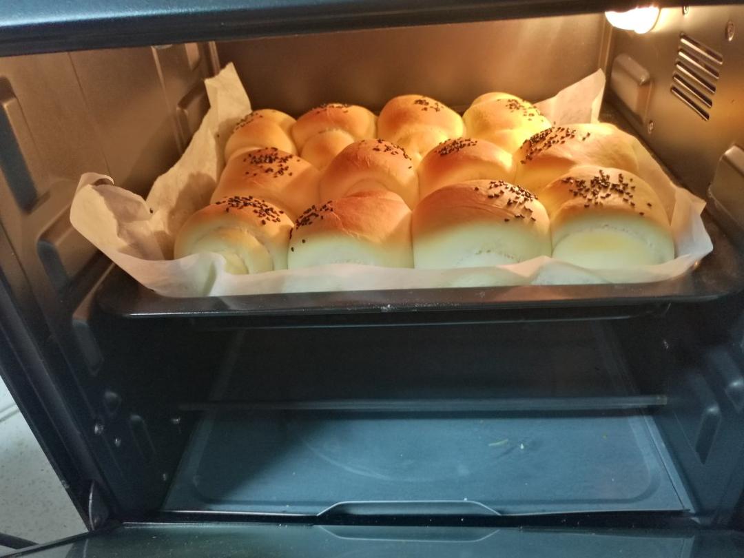 早餐小面包  #皮黑森林#
