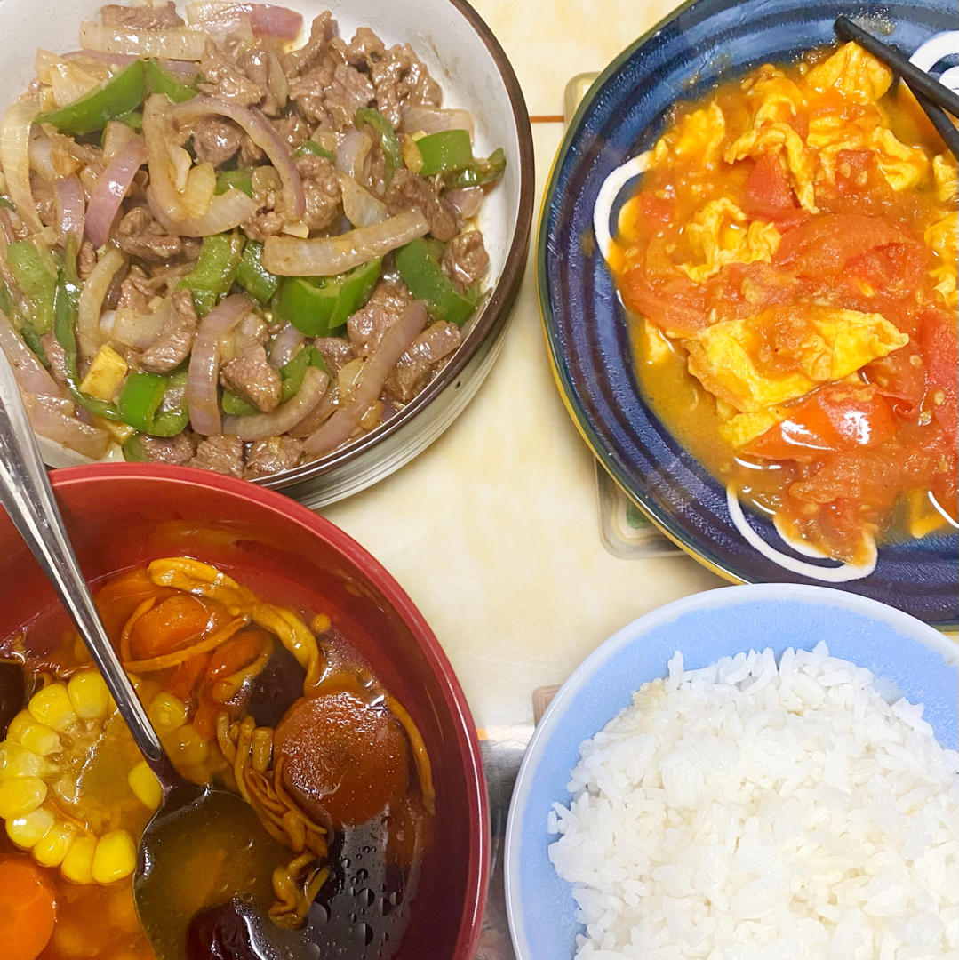 孜然洋葱炒牛肉粒