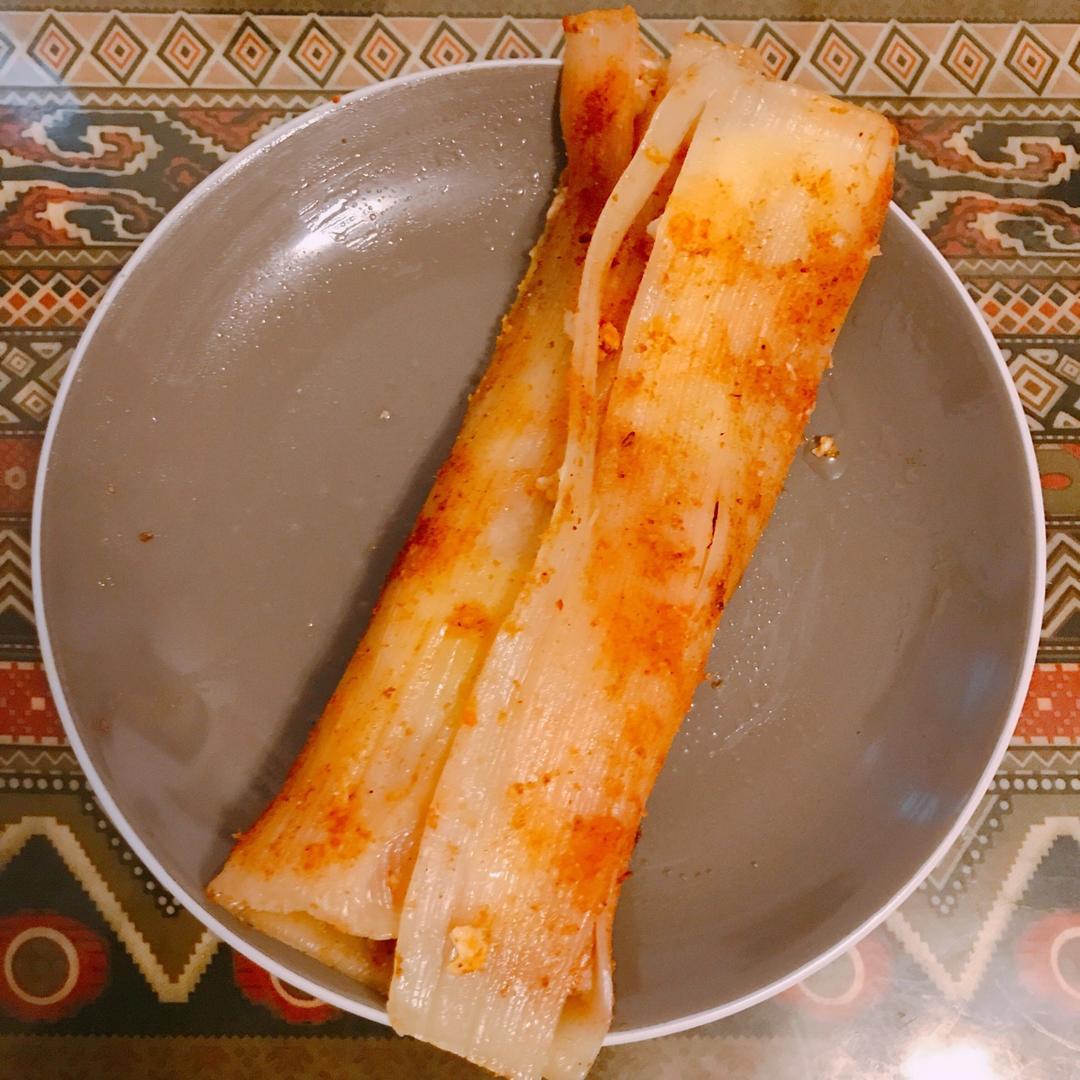 街头烤冷面