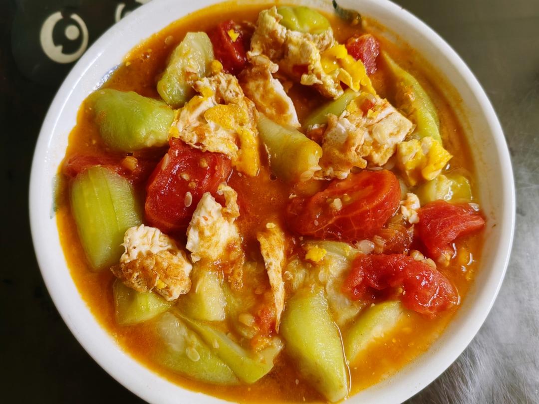 丝瓜西红柿炒蛋