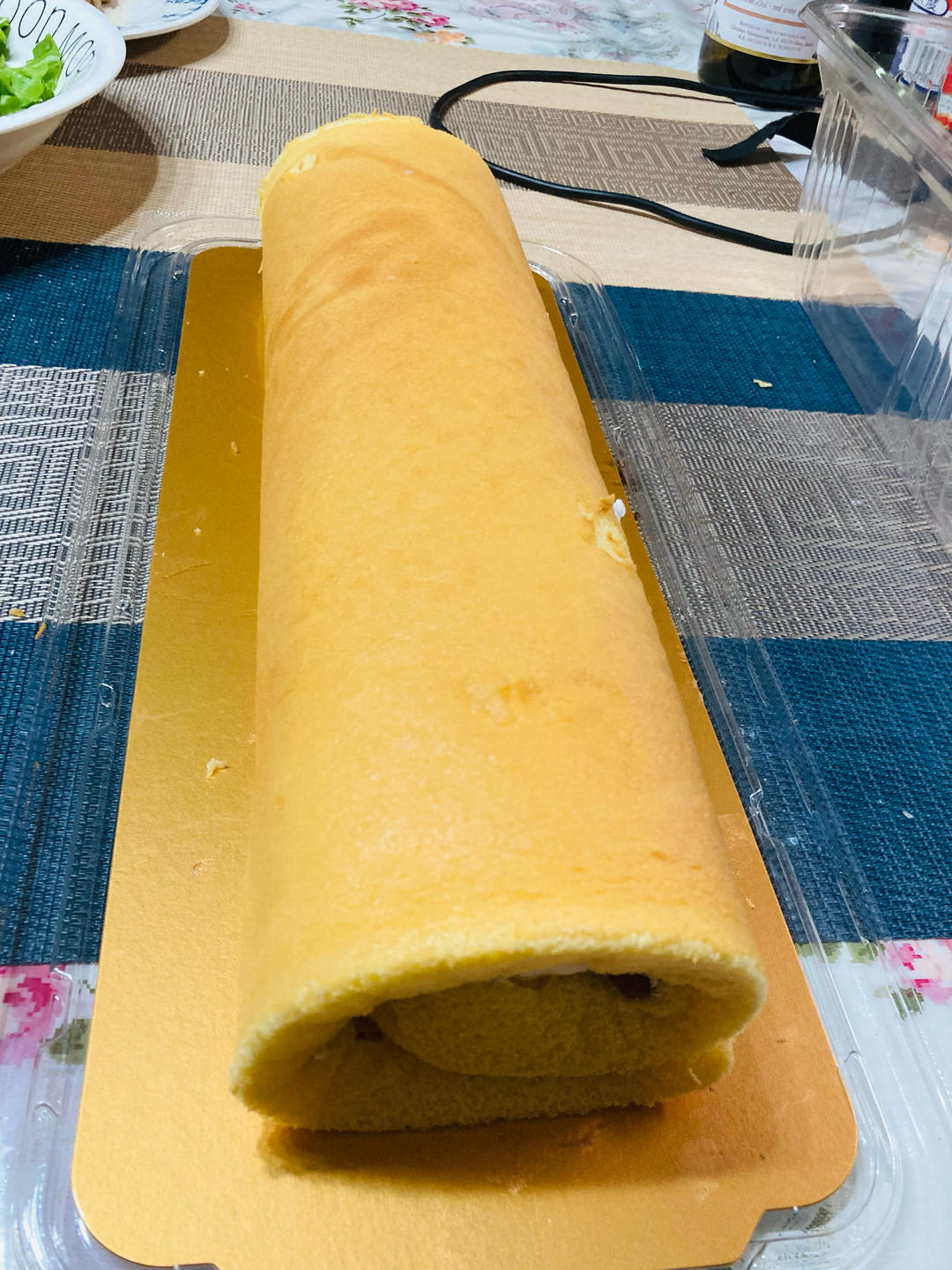 超详细的瑞士卷奶油蛋糕卷原味蛋糕卷的制作方法 饱满不掉皮不开裂（附模具换算方法）
