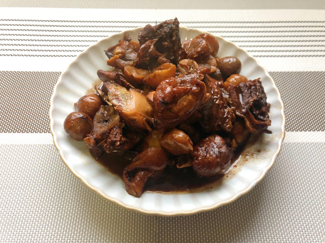 【栗子烧鸡】鸡肉都给你吃，栗子归我~